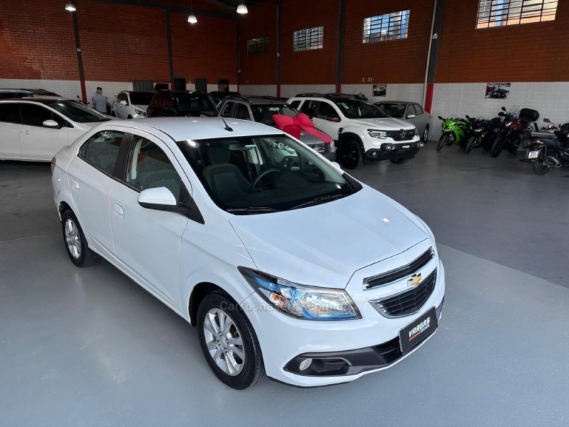 PRISMA 1.4 MPFI LTZ 8V FLEX 4P MANUAL - 2015 - CAXIAS DO SUL