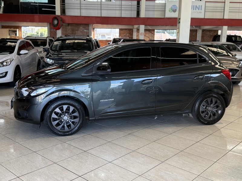 ONIX 1.4 ADVANTAGE 8V FLEX 4P AUTOMÁTICO - 2019 - FARROUPILHA