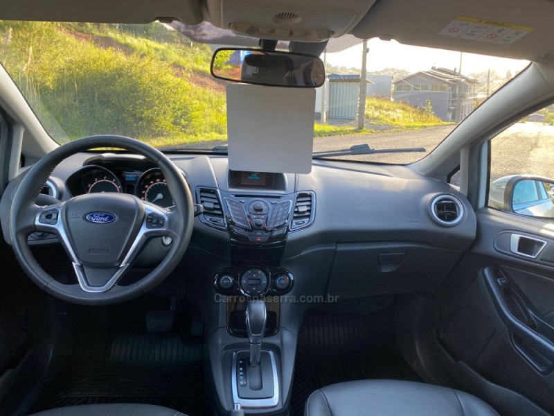 FIESTA 1.6 TITANIUM HATCH 16V FLEX 4P AUTOMÁTICO - 2017 - FLORES DA CUNHA