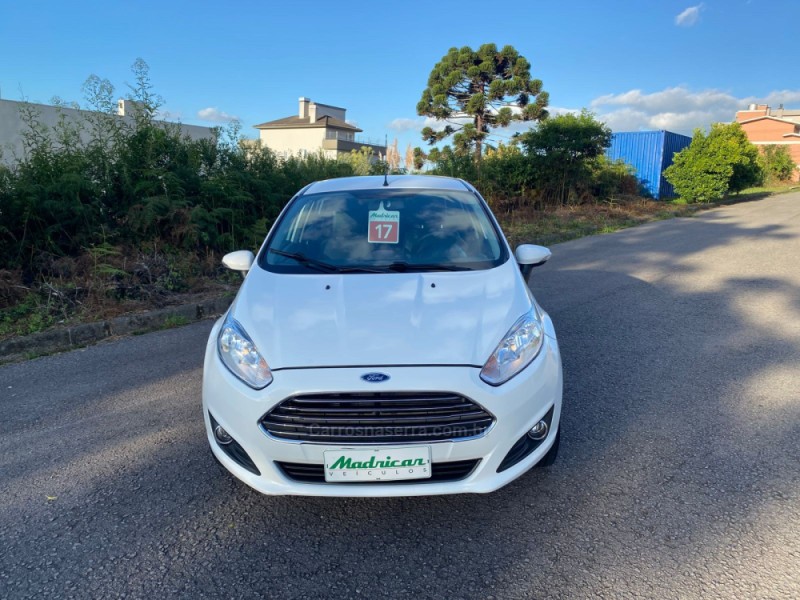 FIESTA 1.6 TITANIUM HATCH 16V FLEX 4P AUTOMÁTICO - 2017 - FLORES DA CUNHA
