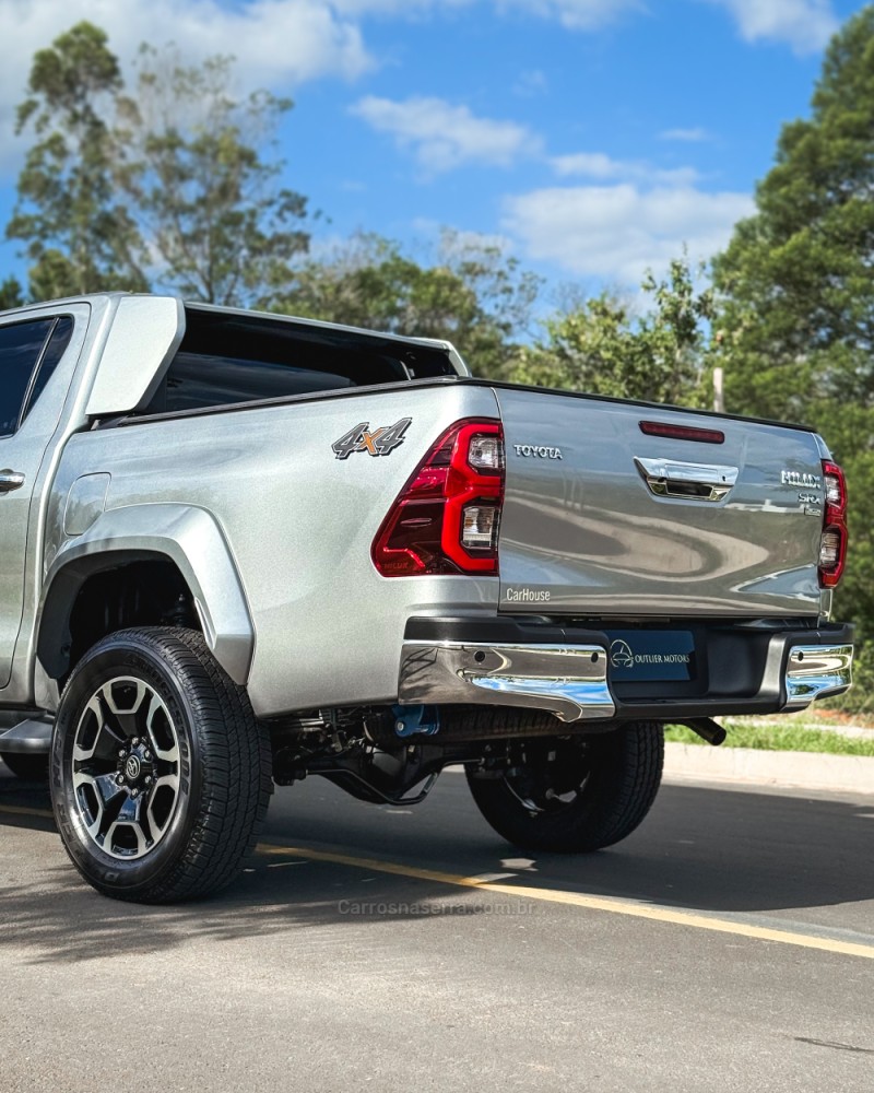 HILUX 2.8 SRX PLUS 4X4 CD TURBO DIESEL 4P AUTOMÁTICO - 2024 - NOVO HAMBURGO