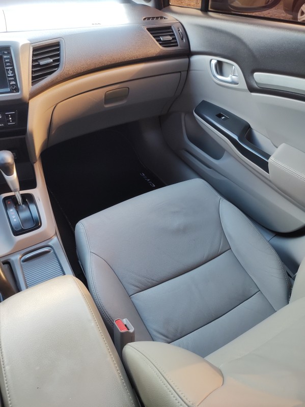 CIVIC 1.8 EXS 16V FLEX 4P AUTOMÁTICO - 2012 - VALE REAL