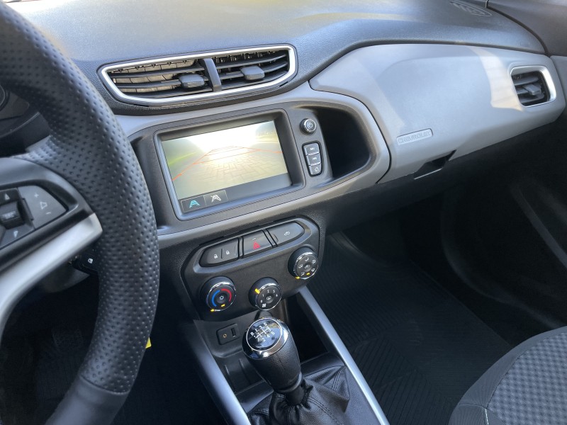 ONIX 1.4 MPFI LT 8V FLEX 4P MANUAL - 2017 - CAXIAS DO SUL