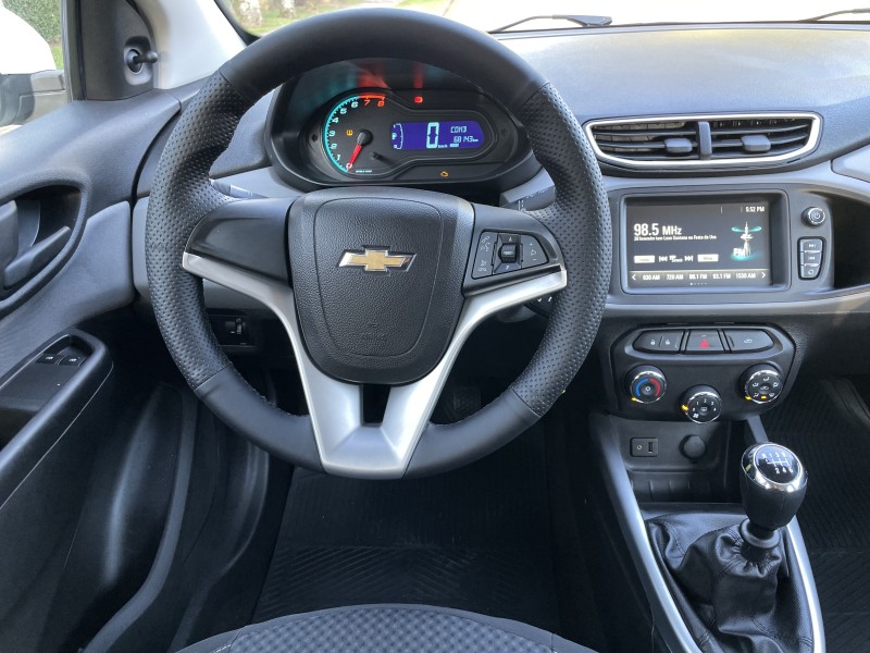 ONIX 1.4 MPFI LT 8V FLEX 4P MANUAL - 2017 - CAXIAS DO SUL