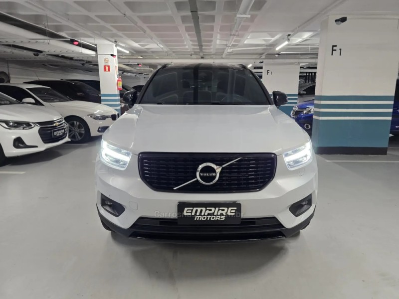 XC 40 1.5 T5 HÍBRIDO R-DESIGN FWD - 2021 - PORTO ALEGRE