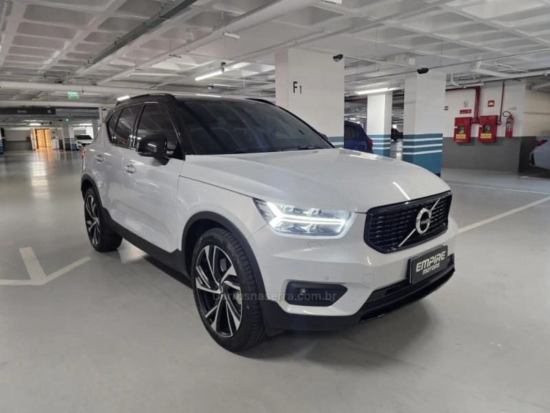 XC 40 1.5 T5 HÍBRIDO R-DESIGN FWD - 2021 - PORTO ALEGRE