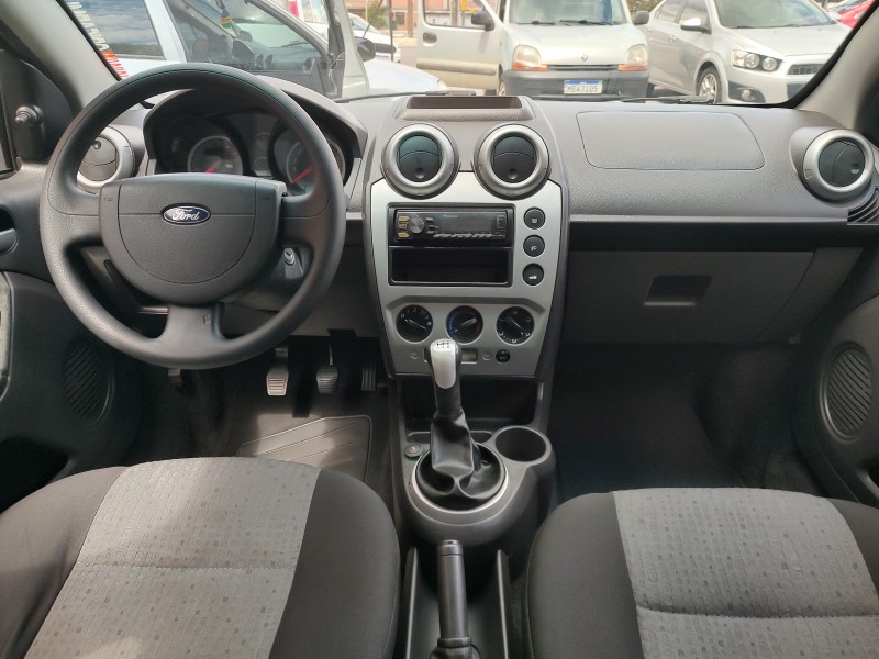 FIESTA 1.6 MPI CLASS SEDAN 8V FLEX 4P MANUAL - 2013 - CAXIAS DO SUL