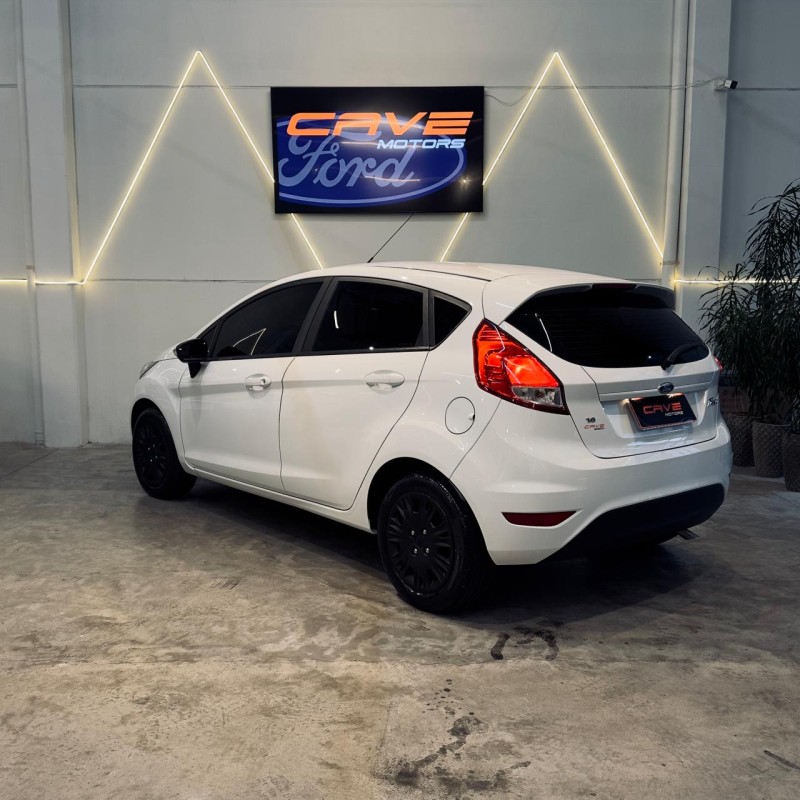 FIESTA 1.6 SE HATCH 16V FLEX 4P MANUAL - 2017 - CAXIAS DO SUL