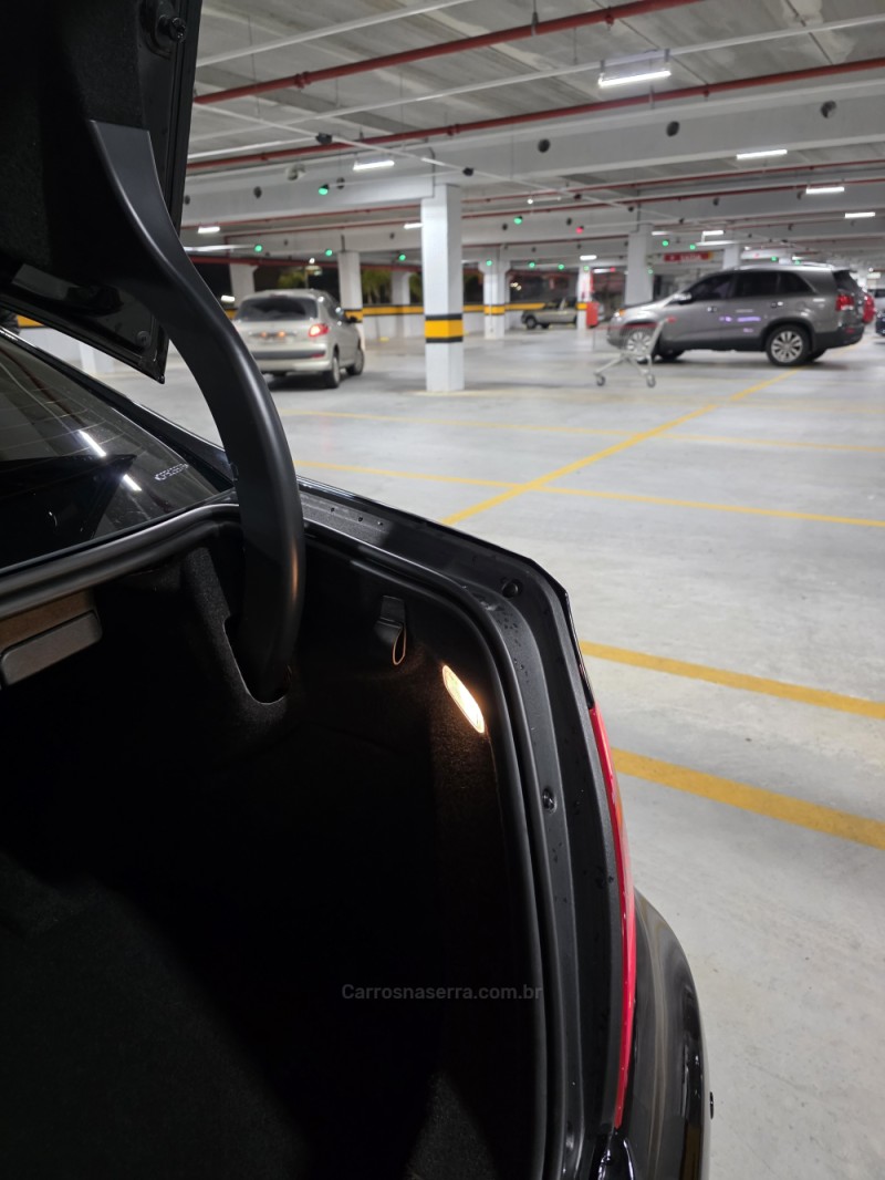 C 180 1.8 CGI COUPÉ TURBO 16V GASOLINA 2P AUTOMÁTICO - 2012 - CAXIAS DO SUL