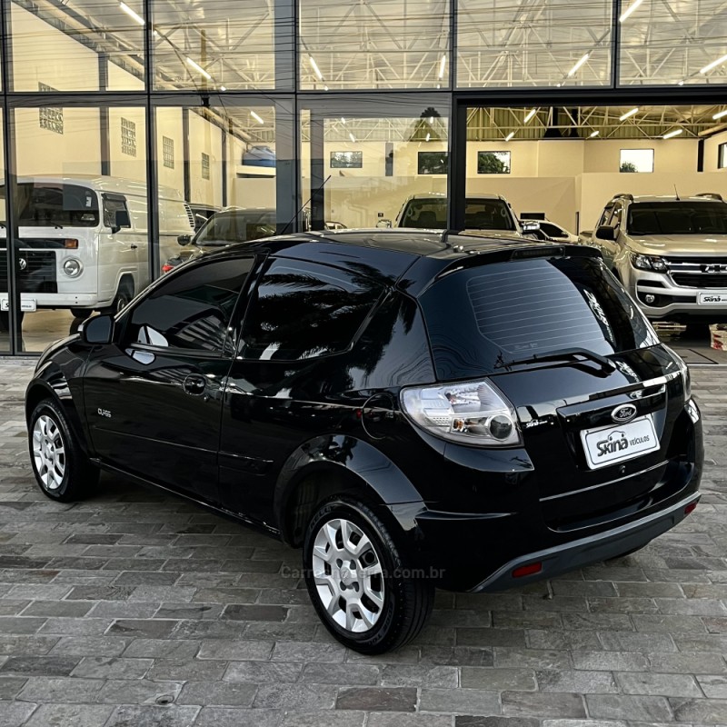 KA 1.0 I 8V GASOLINA 2P MANUAL - 2013 - VACARIA