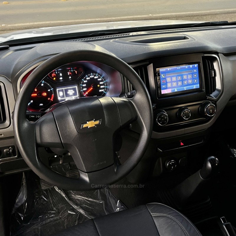 S10 2.8 LS 4X4 CD 16V TURBO DIESEL 4P MANUAL - 2017 - VACARIA