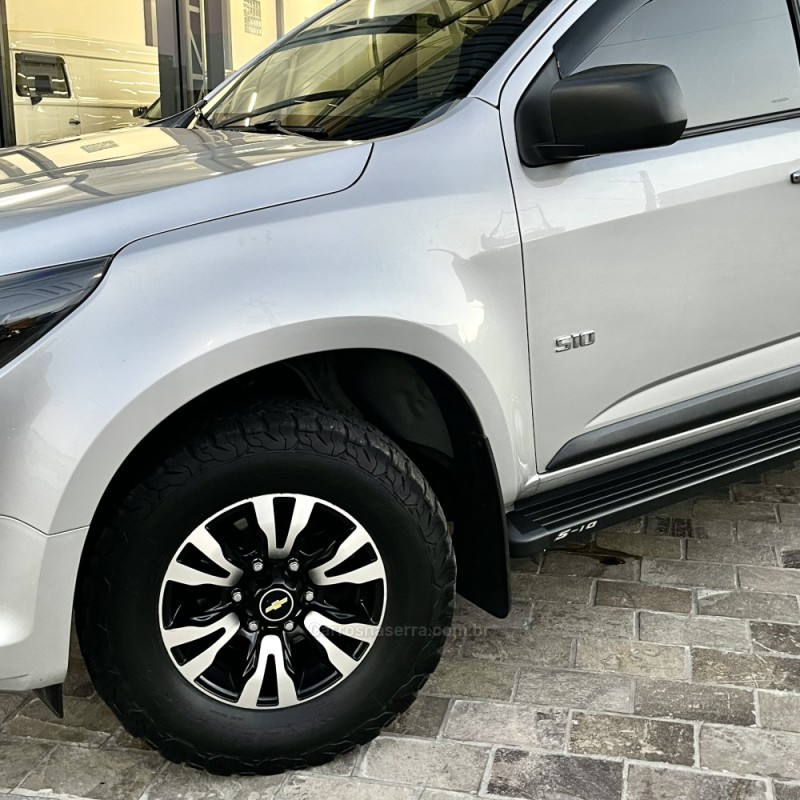 S10 2.8 LS 4X4 CD 16V TURBO DIESEL 4P MANUAL - 2017 - VACARIA