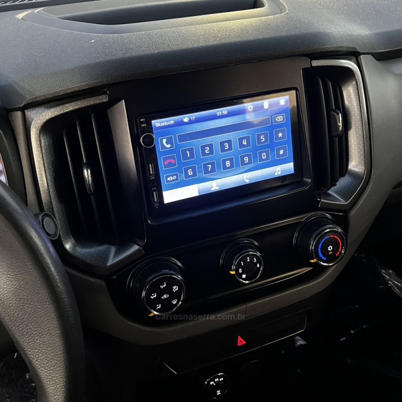 S10 2.8 LS 4X4 CD 16V TURBO DIESEL 4P MANUAL - 2017 - VACARIA