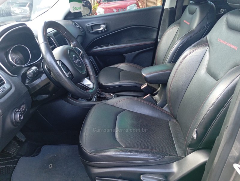 COMPASS 2.0 TRAILHAWK TD350 TURBO DIESEL 4X4 4P AUTOMÁTICO - 2017 - PICADA CAFé