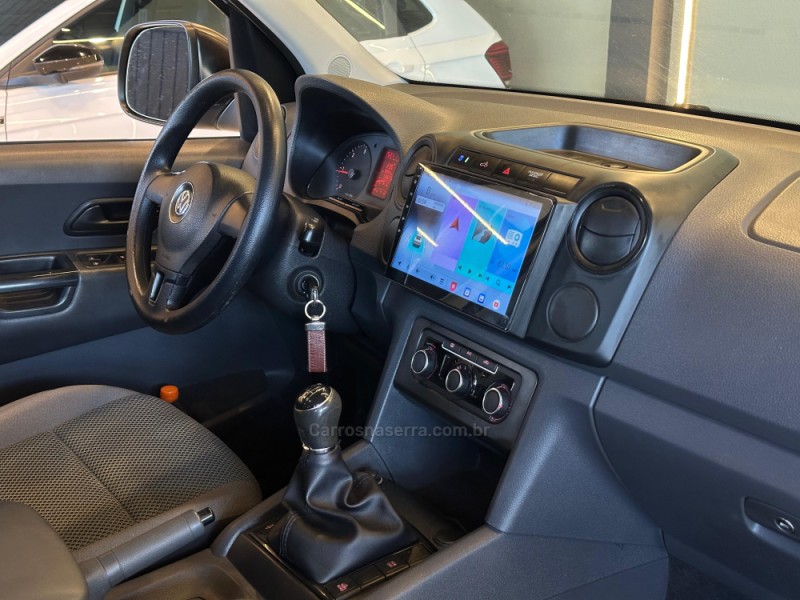 AMAROK 2.0 TRENDLINE 4X4 CD 16V TURBO INTERCOOLER DIESEL 4P MANUAL - 2014 - CAXIAS DO SUL