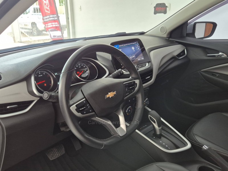 ONIX 1.0	PREMIER PLUS 12V TURBO FLEX 4P AUTOMÁTICO - 2023 - NãO-ME-TOQUE