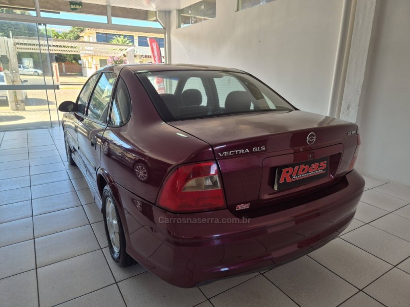 VECTRA 2.2 MPFI GLS 8V GASOLINA 4P MANUAL - 2001 - NãO-ME-TOQUE