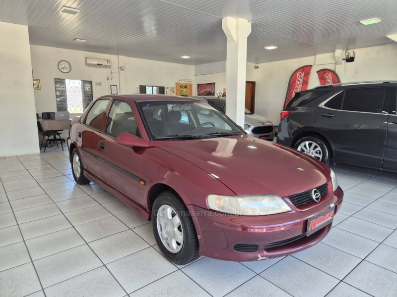VECTRA 2.2 MPFI GLS 8V GASOLINA 4P MANUAL - 2001 - NãO-ME-TOQUE