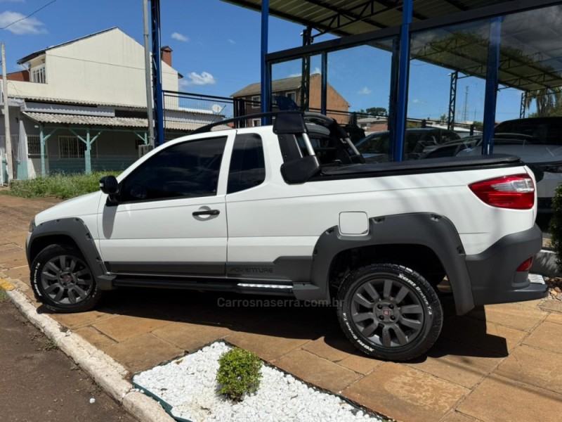 STRADA 1.8 MPI ADVENTURE CE 16V FLEX 2P MANUAL - 2016 - LAGOA VERMELHA