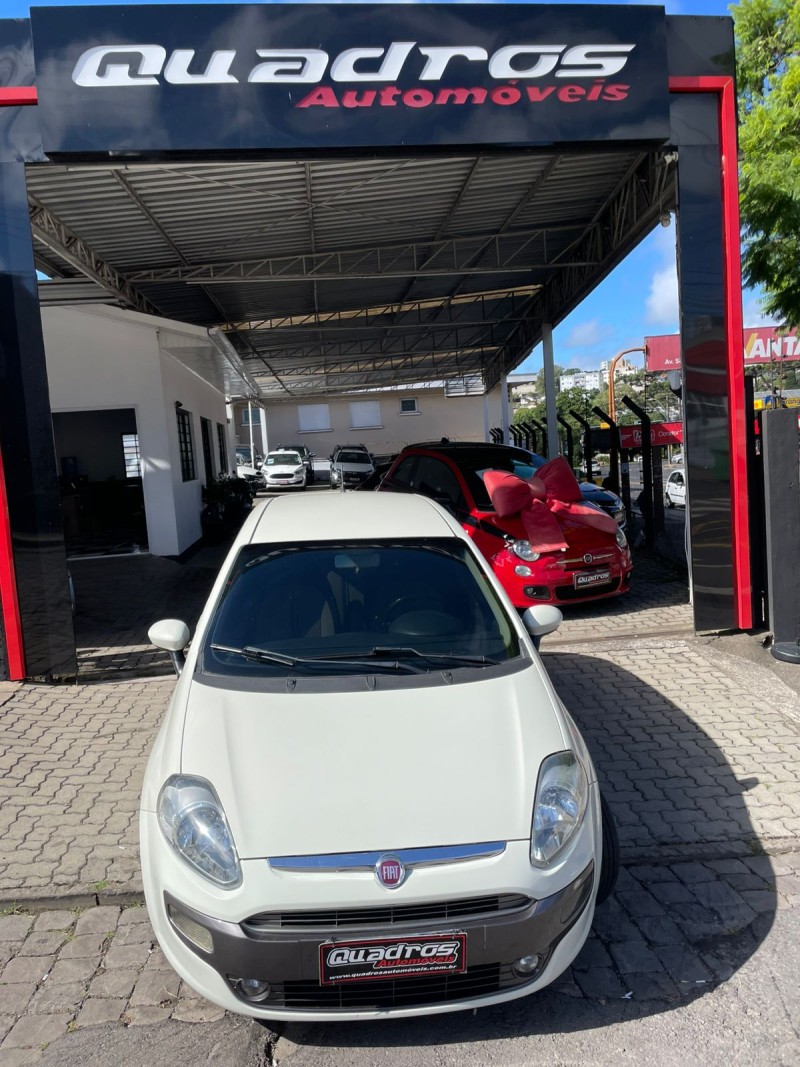 PUNTO 1.6 ESSENCE 16V FLEX 4P AUTOMATIZADO - 2013 - CAXIAS DO SUL