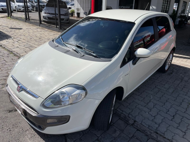 PUNTO 1.6 ESSENCE 16V FLEX 4P AUTOMATIZADO - 2013 - CAXIAS DO SUL