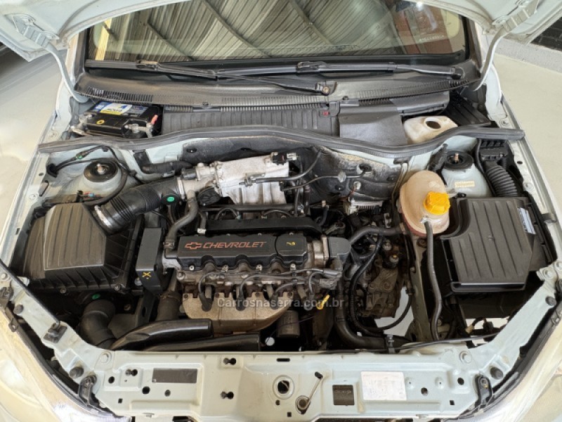 CORSA 1.0 MPFI 8V GASOLINA 4P MANUAL - 2004 - CAXIAS DO SUL