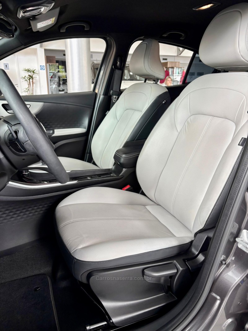 FASTBACK 1.0 IMPETUS 200 TURBO FLEX 4P AUTOMÁTICO - 2024 - NOVO HAMBURGO