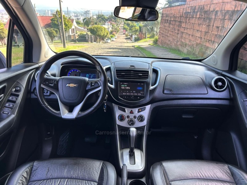TRACKER 1.8 MPFI LTZ 4X2 16V FLEX 4P AUTOMÁTICO - 2014 - VENâNCIO AIRES