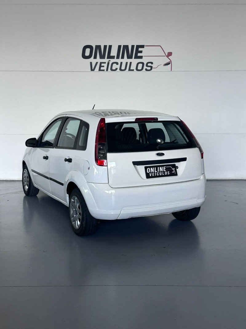FIESTA 1.0 MPI CLASS HATCH 8V FLEX 4P MANUAL - 2010 - FARROUPILHA