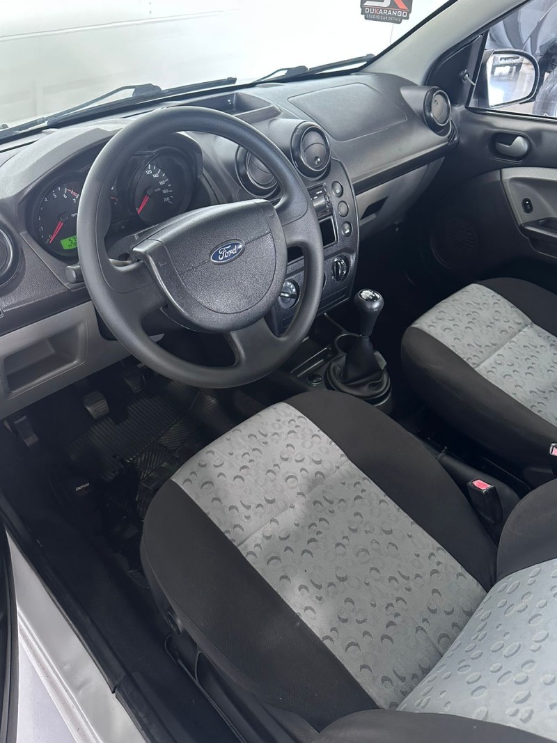 FIESTA 1.0 MPI CLASS HATCH 8V FLEX 4P MANUAL - 2010 - FARROUPILHA