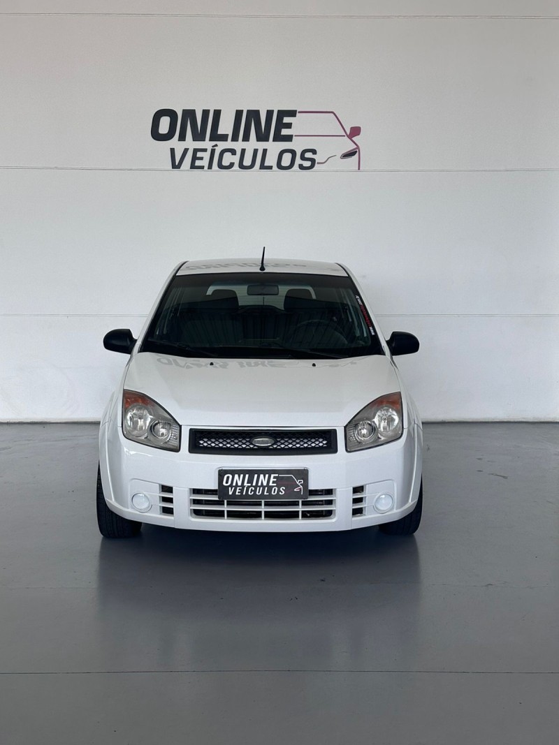 FIESTA 1.0 MPI CLASS HATCH 8V FLEX 4P MANUAL - 2010 - FARROUPILHA
