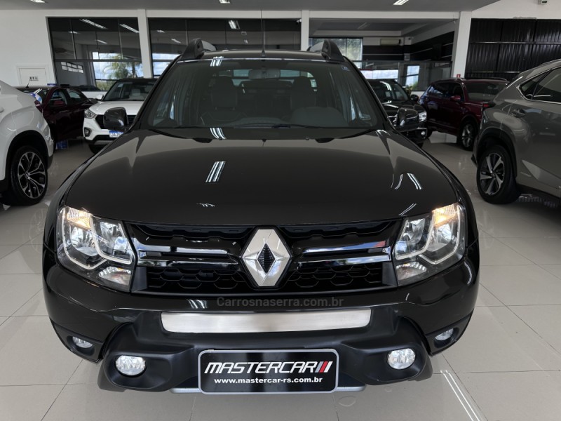 DUSTER OROCH 2.0 16V FLEX DYNAMIQUE AT 4P AUTOMÁTICO - 2017 - CHARQUEADAS