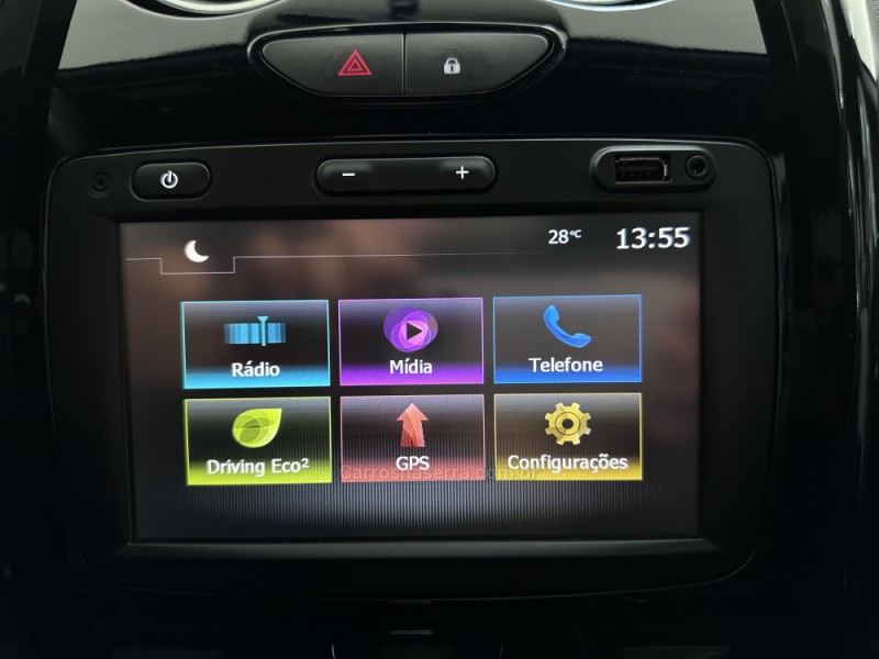 DUSTER OROCH 2.0 16V FLEX DYNAMIQUE AT 4P AUTOMÁTICO - 2017 - CHARQUEADAS