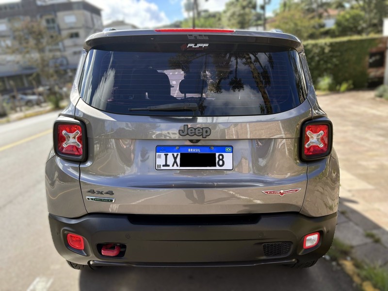 RENEGADE 2.0 16V TURBO DIESEL TRAILHAWK 4P 4X4 AUTOMÁTICO - 2017 - FARROUPILHA