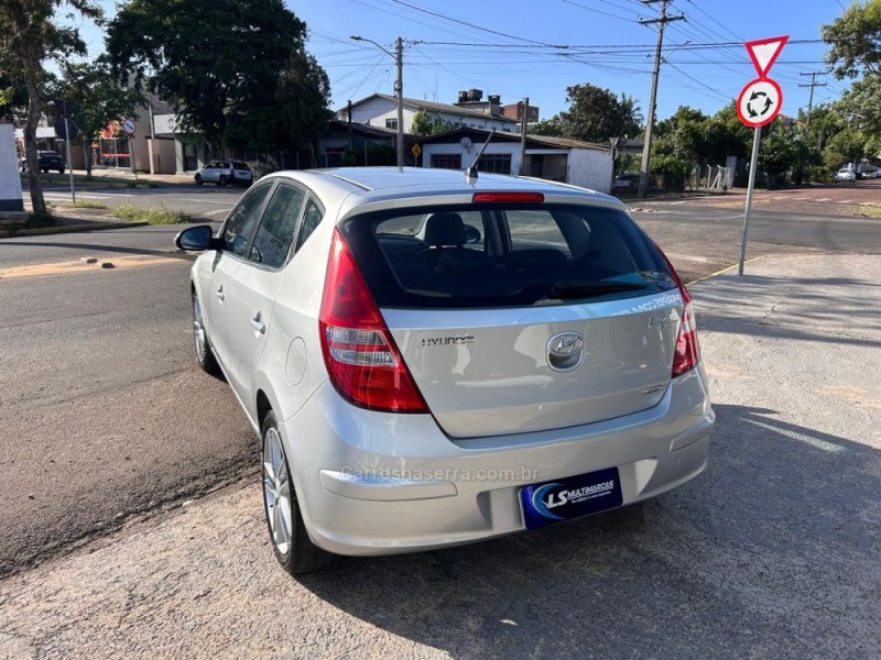 I30 2.0 MPI 16V GASOLINA 4P AUTOMÁTICO - 2010 - VENâNCIO AIRES