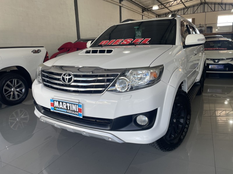 hilux sw4 3.0 srv 4x4 7 lugares 16v turbo intercooler diesel 4p automatico 2014 caxias do sul