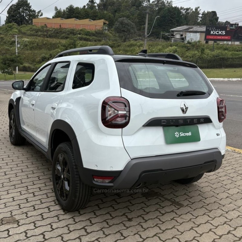 DUSTER 1.3 TCE ICONIC PLUS FLEX 4P AUTOMÁTICA - 2026 - CAXIAS DO SUL