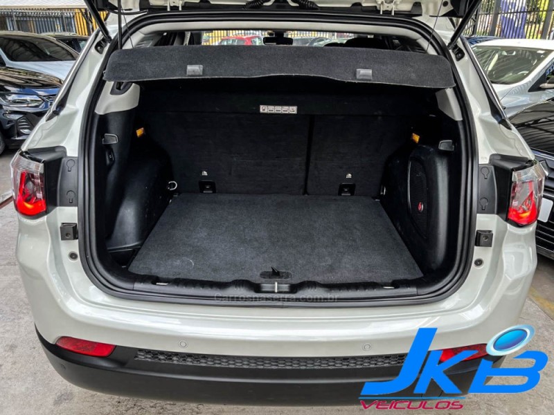 COMPASS 2.0 16V FLEX LIMITED AUTOMÁTICO - 2019 - NOVO HAMBURGO