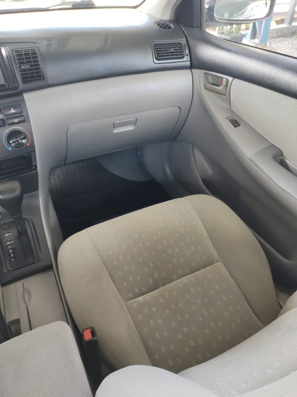 COROLLA 1.6 XLI 16V GASOLINA 4P AUTOMÁTICO - 2006 - VALE REAL