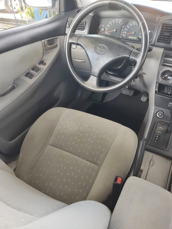 COROLLA 1.6 XLI 16V GASOLINA 4P AUTOMÁTICO - 2006 - VALE REAL