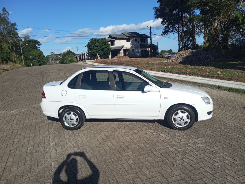 CLASSIC 1.0 MPFI LS 8V GASOLINA 4P MANUAL - 2013 - CAXIAS DO SUL