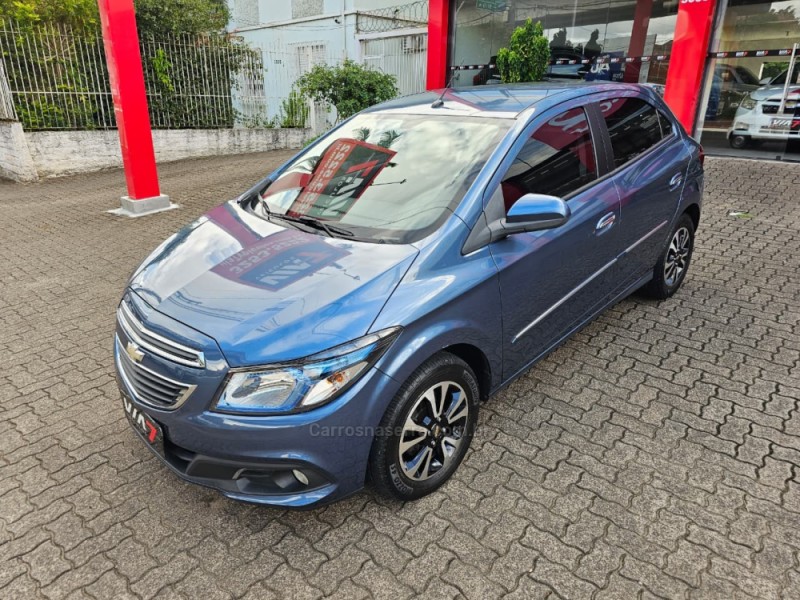 ONIX 1.4 MPFI LTZ 8V FLEX 4P MANUAL - 2015 - NOVO HAMBURGO