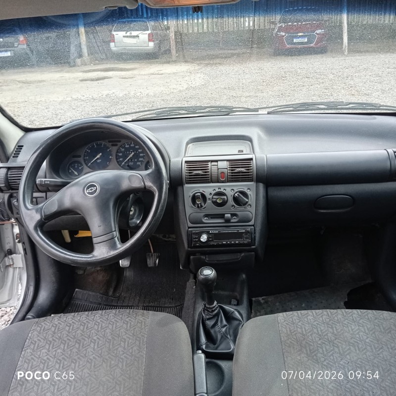 CORSA 1.6 MPFI GL 8V GASOLINA 4P MANUAL - 2003 - CAXIAS DO SUL