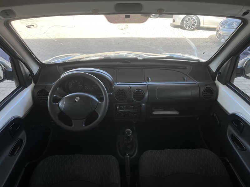 KANGOO 1.6 EXPRESSION 16V FLEX 4P MANUAL - 2016 - CAXIAS DO SUL