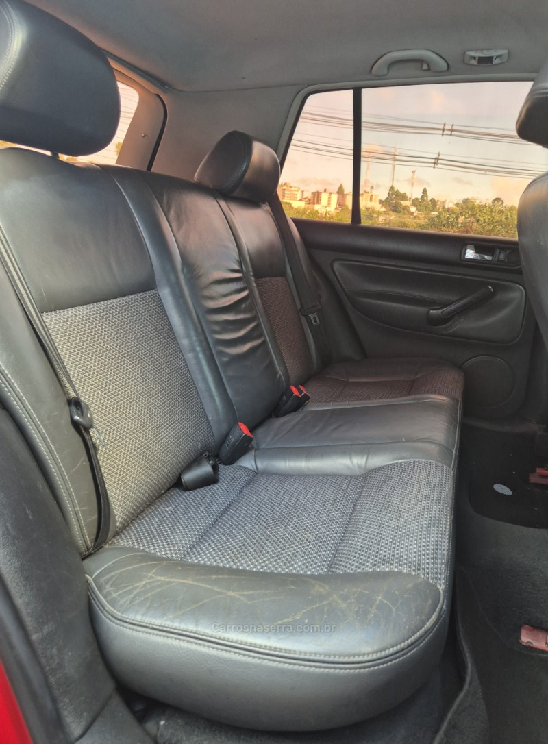 GOLF 1.6 MI SPORTLINE 8V FLEX 4P MANUAL - 2008 - CAXIAS DO SUL