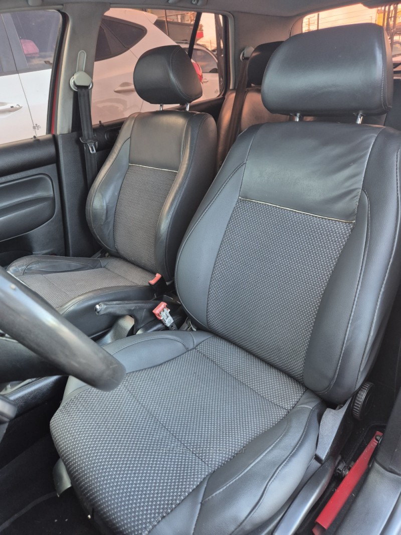 GOLF 1.6 MI SPORTLINE 8V FLEX 4P MANUAL - 2008 - CAXIAS DO SUL