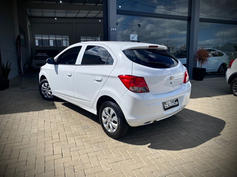 ONIX 1.0 LT 12V FLEX 4P MANUAL - 2015 - LAJEADO