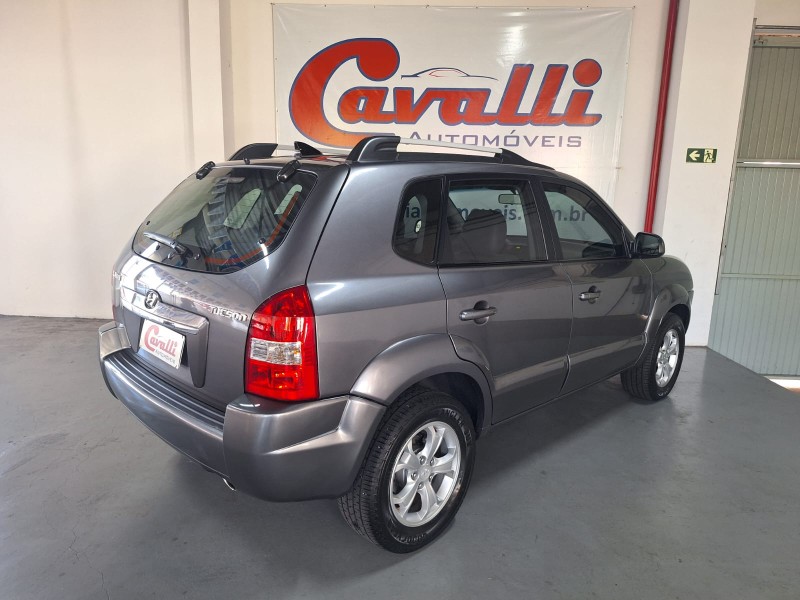 TUCSON 2.0 MPFI GLS BASE 16V 143CV 2WD GASOLINA 4P AUTOMÁTICO - 2017 - CAXIAS DO SUL