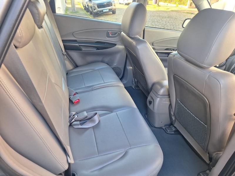 TUCSON 2.0 MPFI GLS BASE 16V 143CV 2WD GASOLINA 4P AUTOMÁTICO - 2017 - CAXIAS DO SUL