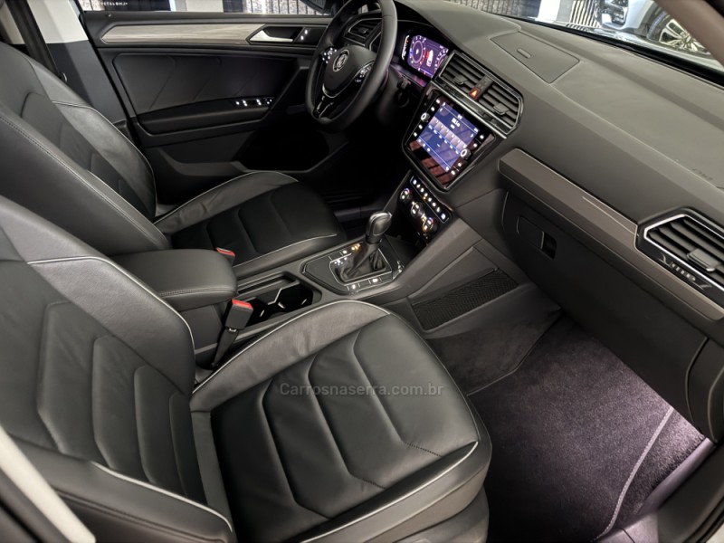 TIGUAN 1.4 ALLSPACE COMFORT 250 TSI FLEX 4P - 2020 - CAXIAS DO SUL